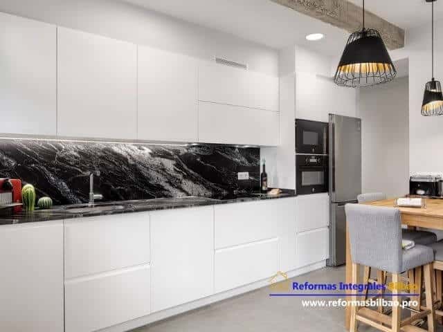 Reformas de cocinas en Atxuri - Bilbao